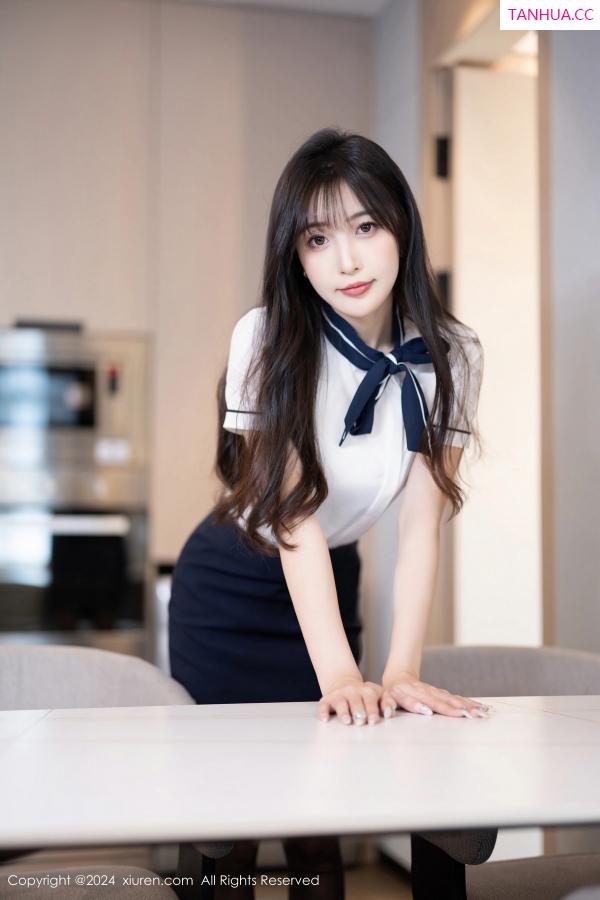 林星阑  [XiuRen]高清写真图 2024.06.19 No.8727 林星阑 黑丝美腿第9张图片